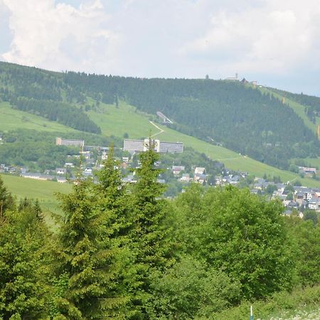 Nice Holiday Home In The Ore Mountains Only 500M From The Chairlift Loučná pod Klínovcem Екстериор снимка