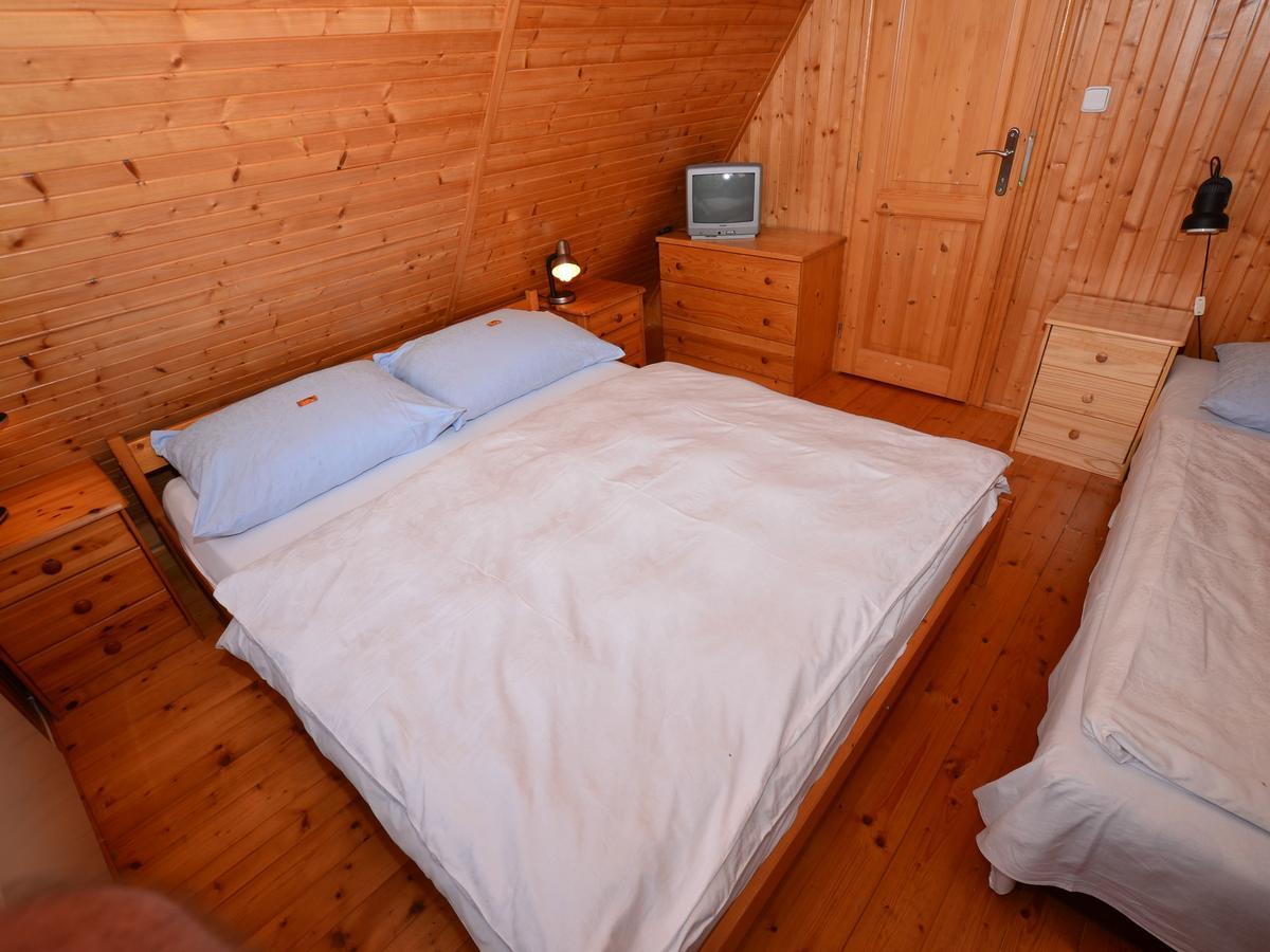 Nice Holiday Home In The Ore Mountains Only 500M From The Chairlift Loučná pod Klínovcem Екстериор снимка